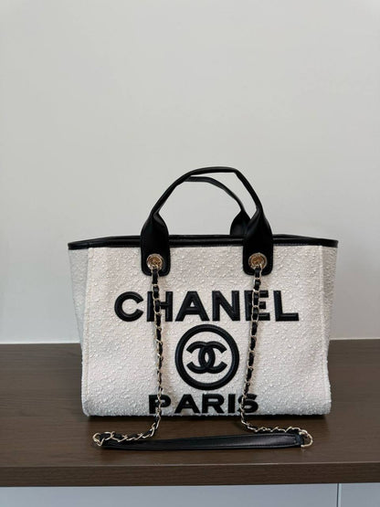 Chanel 
Master 
350 dhs✅
#33cm🩷🩷🙋‍♂️

Zain228
♥️♥️♥️