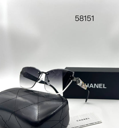 Chanel 
Sunglasses 🕶️ 
good quality 💯
With master box 🗃️ 
50 dhs🇦🇪🇦🇪

Zain273
♥️♥️♥️