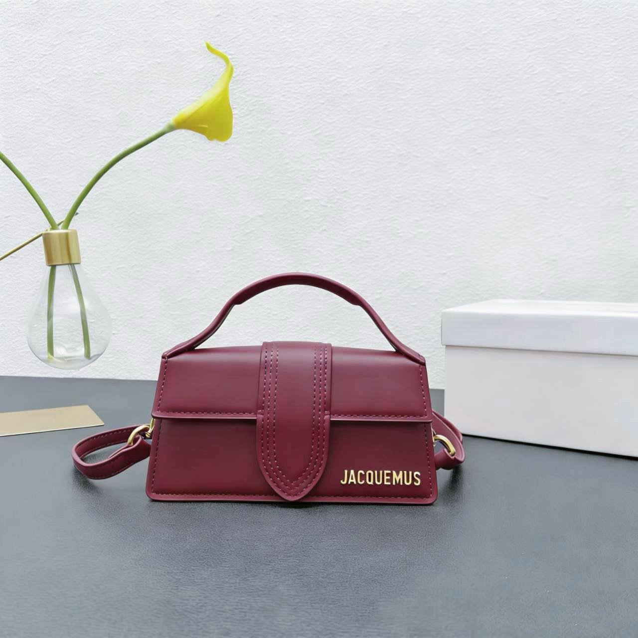 JACQUEMUS 

COPY ONE 

RESTOCK 

WITH BOX 

SMALL SIZE 190 DHS......
(Leather )

Zain295
♥️♥️♥️