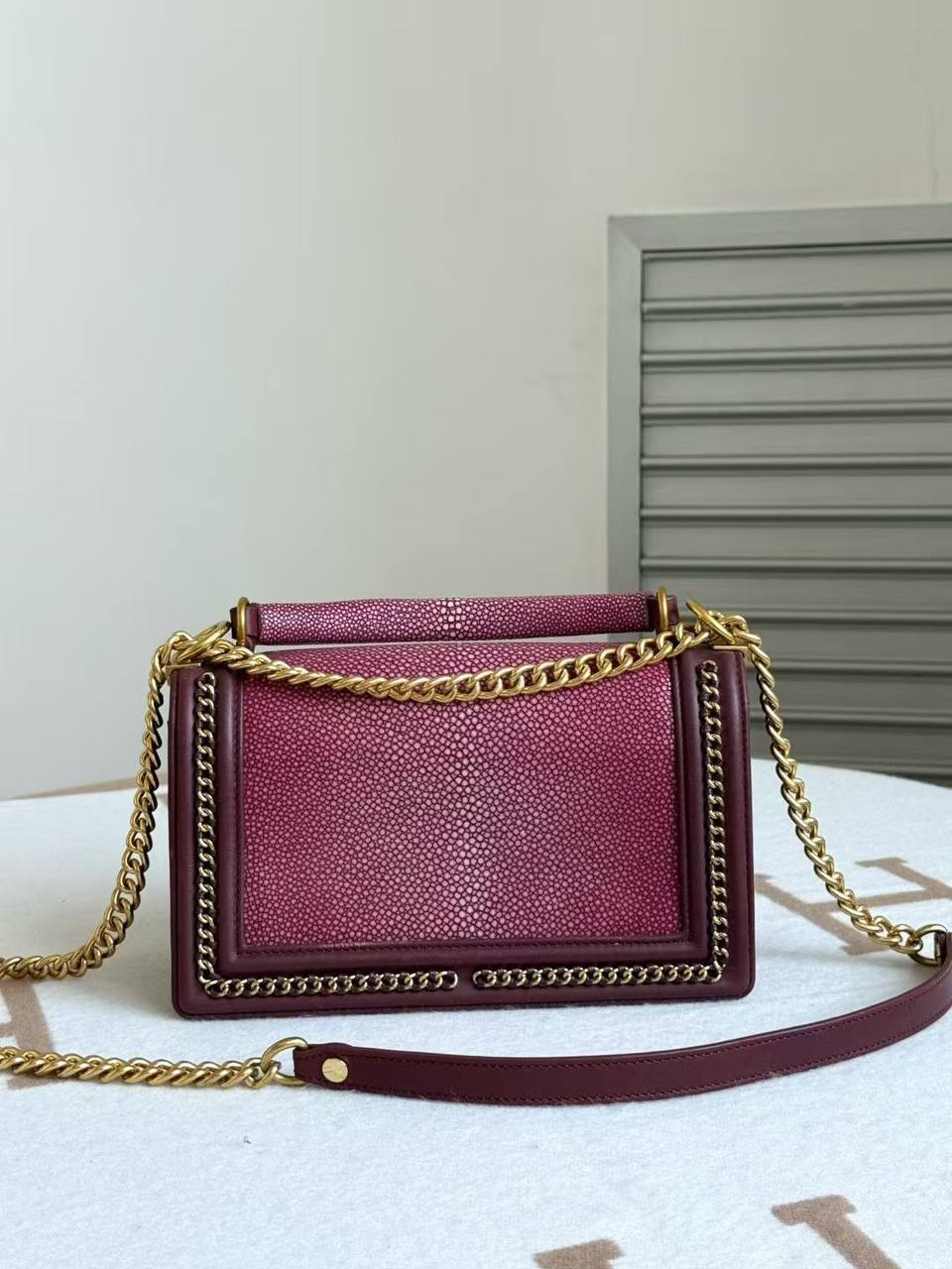 Chanel Boy Bag features unique stingray skin texture and polished gold hardware❤️❤️
Italian leather 💯💯
For Price 👇 WhatsApp✅
0568585901 
0507557372
0552275751 Owner Zain 👌

Zain71
♥️♥️♥️