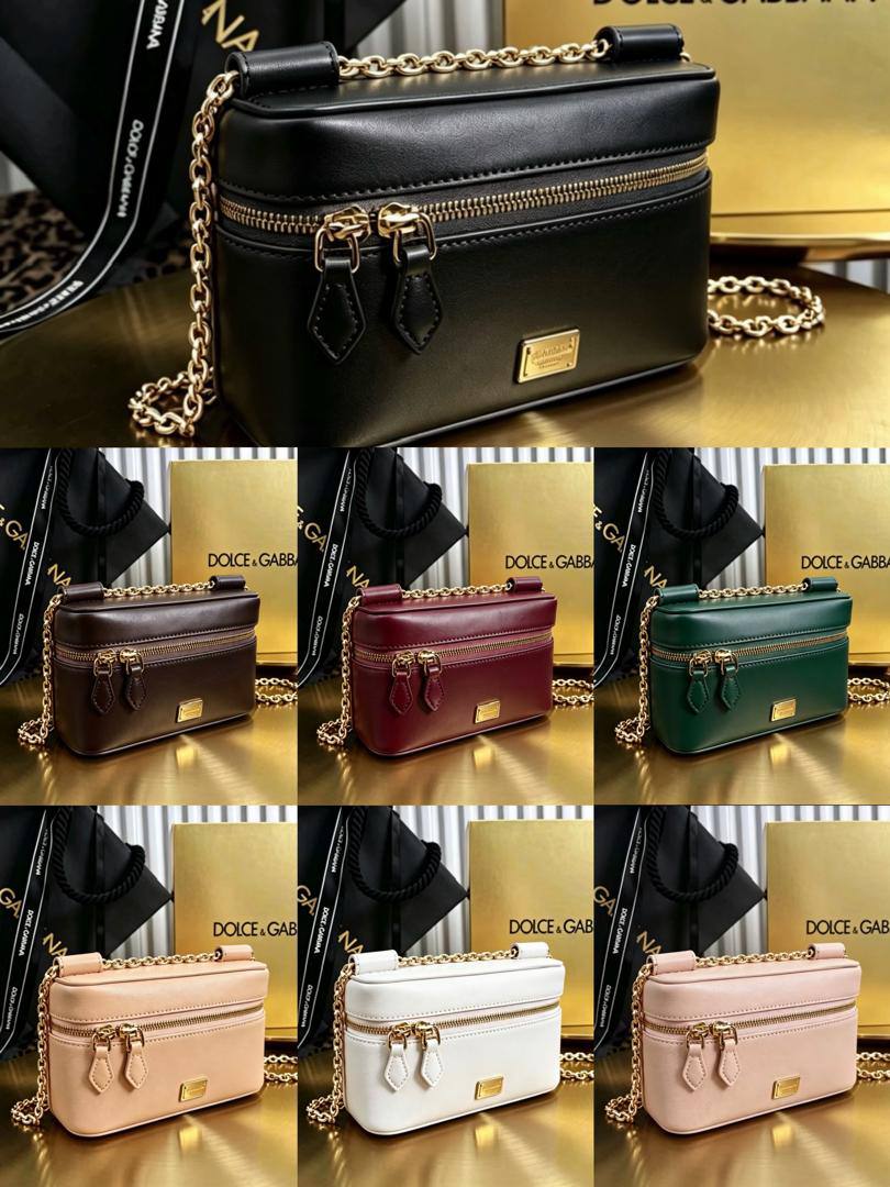 D&G
100 dhs✅
Good-quality

with box🎁🎁🎁

Zain35
♥️♥️♥️