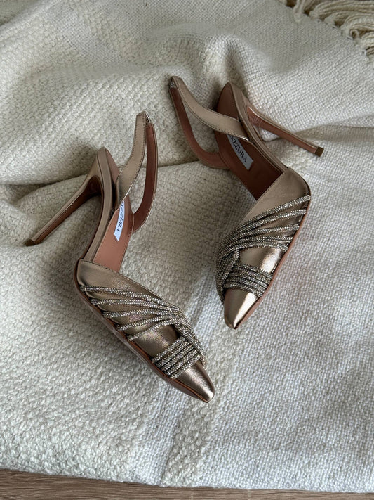 Aquazzura

430 dhs🇦🇪🇦🇪

Zain288
♥️♥️😆
