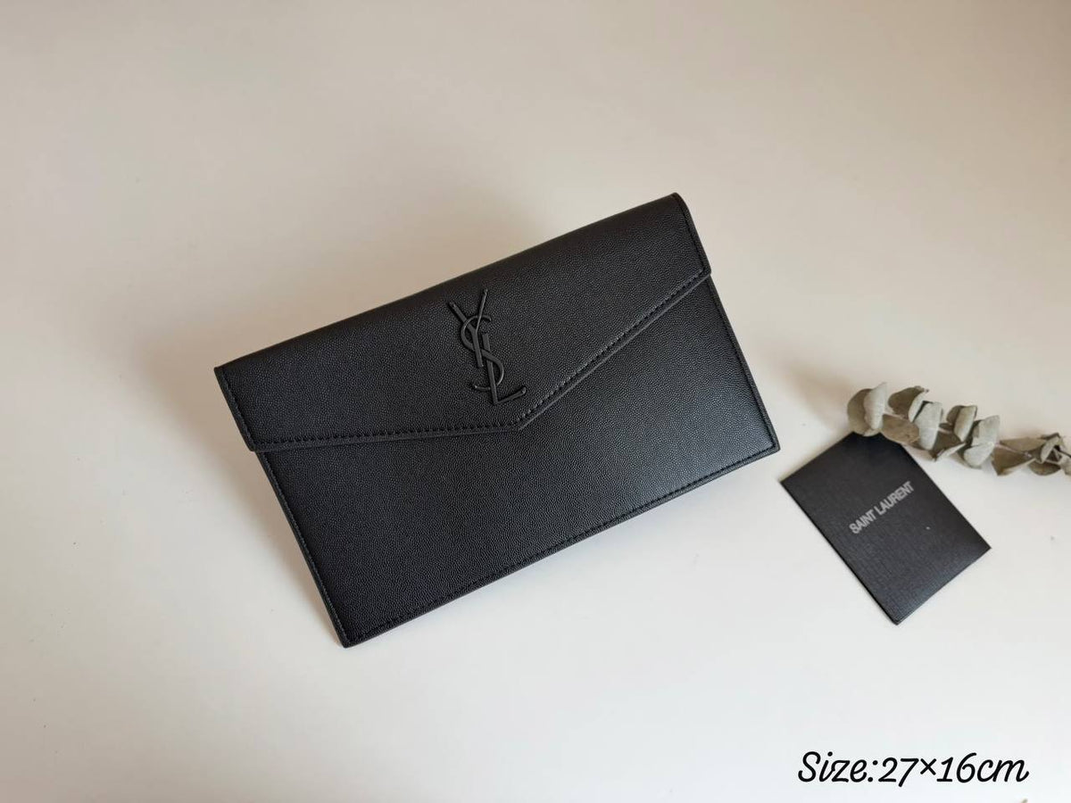 Ysl

170 dhs 

Zain134
♥️♥️♥️