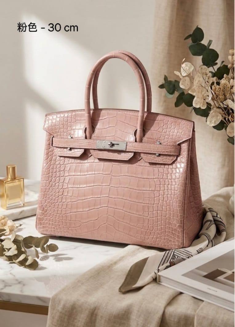 HERMES ʙɪʀᴋɪɴs
ᴄʀᴏᴄᴏᴅɪʟᴇ ʟᴇᴀᴛʜᴇʀ ᴍᴀᴛᴇʀɪᴀʟ
sɪʟᴠᴇʀ ʜᴀʀᴅᴡᴀʀᴇ
ᴡɪᴛʜ ʟᴏɴɢ ʙᴇʟᴛ sᴛʀᴀᴘ
sɪᴢᴇ : 30 cm

120 dhs✅

Zain31
♥️♥️♥️