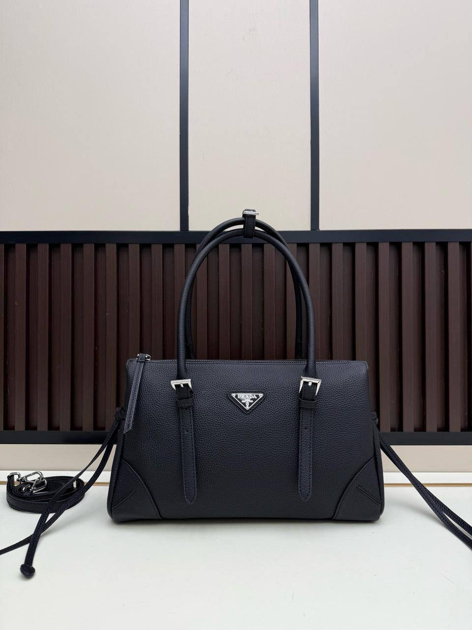 Prada
Master
340 dhs✅
#30cm❤️❤️💁‍♂️

Zain228
♥️♥️♥️