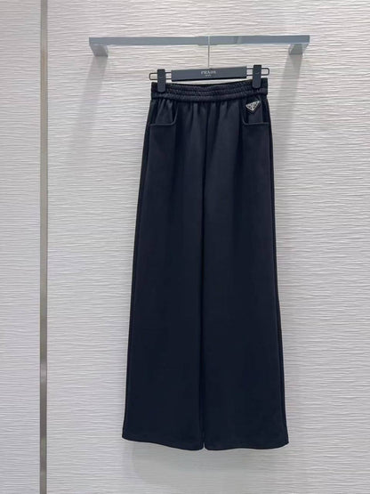 PRADA

Super Master quality

Sizes: S M L
430 dhs🇦🇪🇦🇪

Zain308
♥️♥️♥️