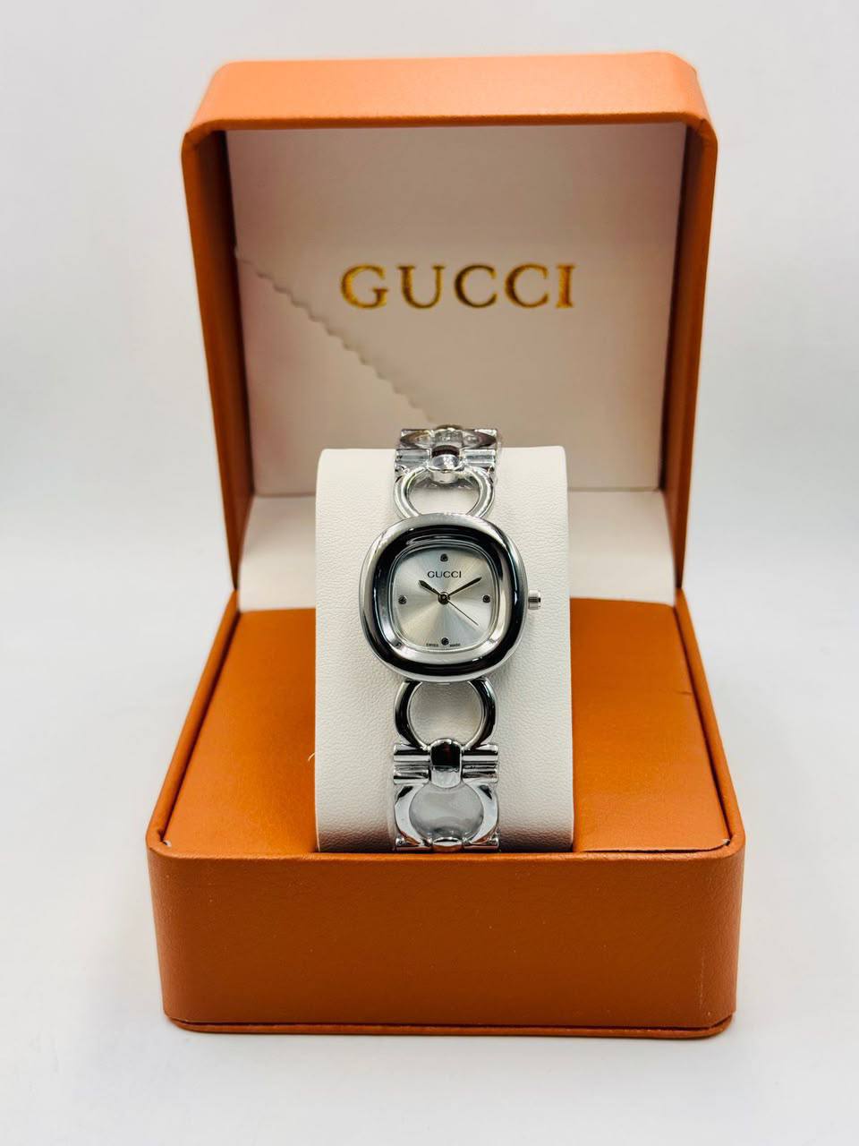 Gucci ladies
55 dhs🇦🇪🇦🇪

Zain08
♥️♥️♥️