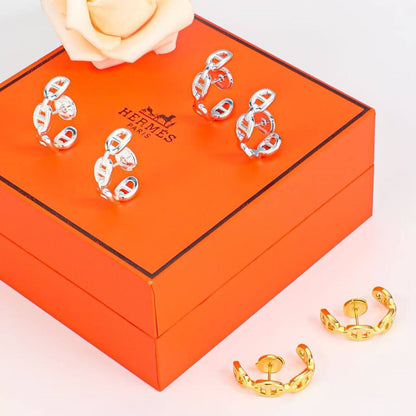 Hermes Earrings* 🎲
Master Quality 

*50* AED normal box 📦

Zain48
♥️♥️♥️