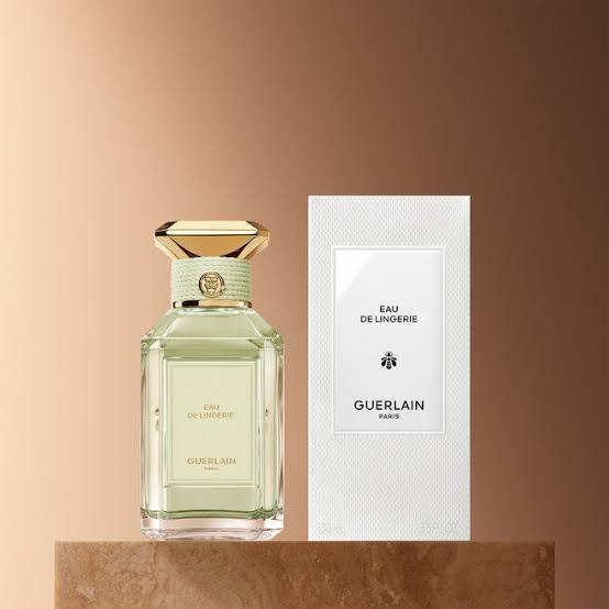 Eau de tulle

65 dhs🇦🇪🇦🇪

Zain211
♥️♥️♥️