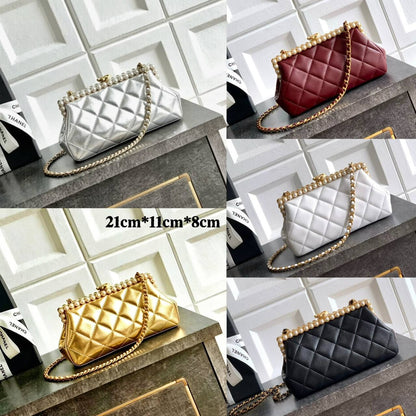 CHANEL 

COPY ONE 

NEW RESTOCK 

WITH BOX 

120 DHS…🇦🇪🇦🇪
Zain295
♥️♥️♥️