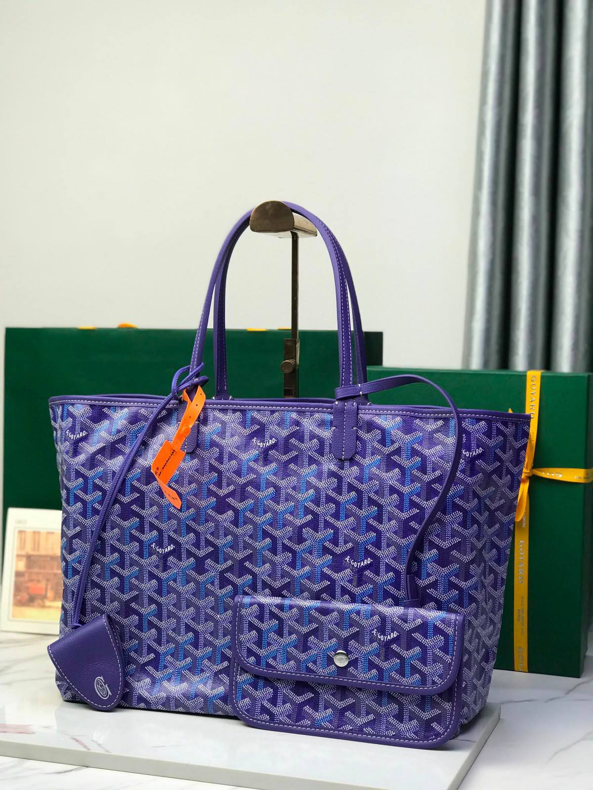 Goyard
Saint Louis 

bag Size 
34 cm

For Price 👇 WhatsApp✅
0568585901 
0507557372
0552275751 Owner Zain 👌

Zain274
♥️♥️♥️