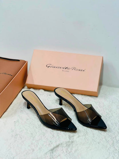 GIAMITO ROSSI 
𝐇𝐢𝐠𝐡 𝐪𝐮𝐚𝐥𝐢𝐭𝐲💯 
𝐒𝐢𝐳𝐞 36-41
110 dhs✅

Zain21
♥️♥️♥️