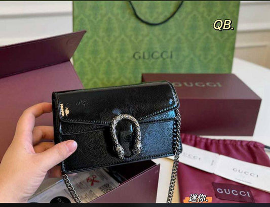 Gucci
Master
250 dhs🪙🌨️

Zain192
♥️♥️♥️