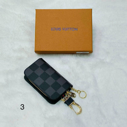 LV - Goyard
Wallets
 master 
passport holder
95 dhs✅

Zain33
♥️♥️♥️