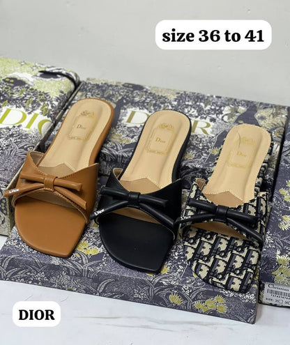 Dior 
𝐒𝐋𝐈𝐏𝐏𝐄𝐑𝐒 
💯high quality
Size 36-37-38-39-40-41

105 dhs🇦🇪🇦🇪

Zain21
♥️♥️♥️