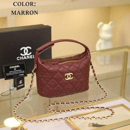 Chanel 𝟐𝟓ᴄ ʜᴏʙᴏ sᴍᴀʟʟ
 ᴄʟᴜᴛᴄʜ ʙᴀɢ  ʟᴏɴɢ ᴄʜᴀɪɴ
ɢᴏʟᴅ ʜᴀʀᴅᴡᴀʀᴇ
ᴛᴏᴘ ʜᴀɴᴅʟᴇ ᴇʟᴇɢᴀɴᴄᴇ
ᴡɪᴛʜʙᴏx🎁🎁🎁
ᴄᴀᴠɪᴀʀ ᴍᴀᴛᴇʀɪᴀʟ
95 dhs✅

Zain56
♥️♥️♥️