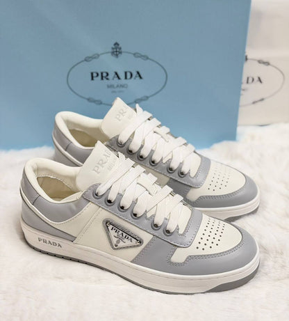 PRADA
💎 _*VIP QUALITY +A*_ 💎
Size 37 To 41

530 dhs✅

Zain292
♥️♥️♥️