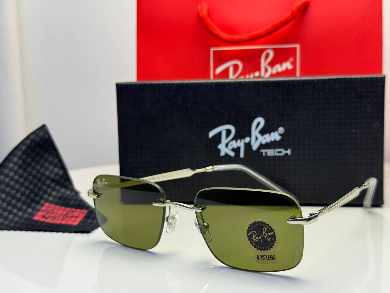 Ray Ban
60 dhs✅

Zain182
♥️♥️♥️
