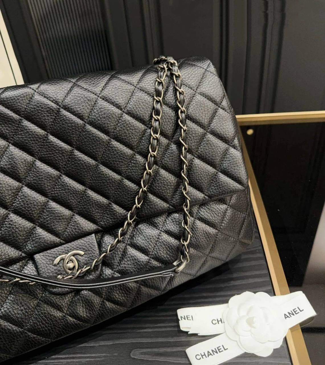 CHANEL 
COPY ONE 
230 dhs✅

Zain295
♥️♥️♥️