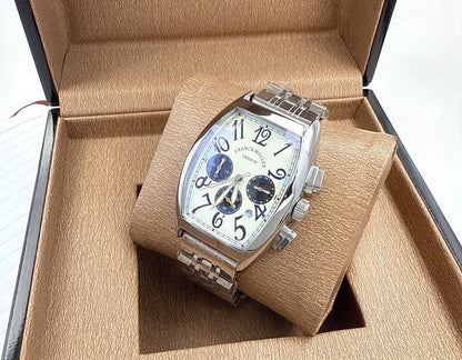 Stop watch

Rolex 
Tissot
Franck muller 
Burberry
Versace 
Omega
Armani
Gucci

80 dhs

Zain45
♥️♥️♥️