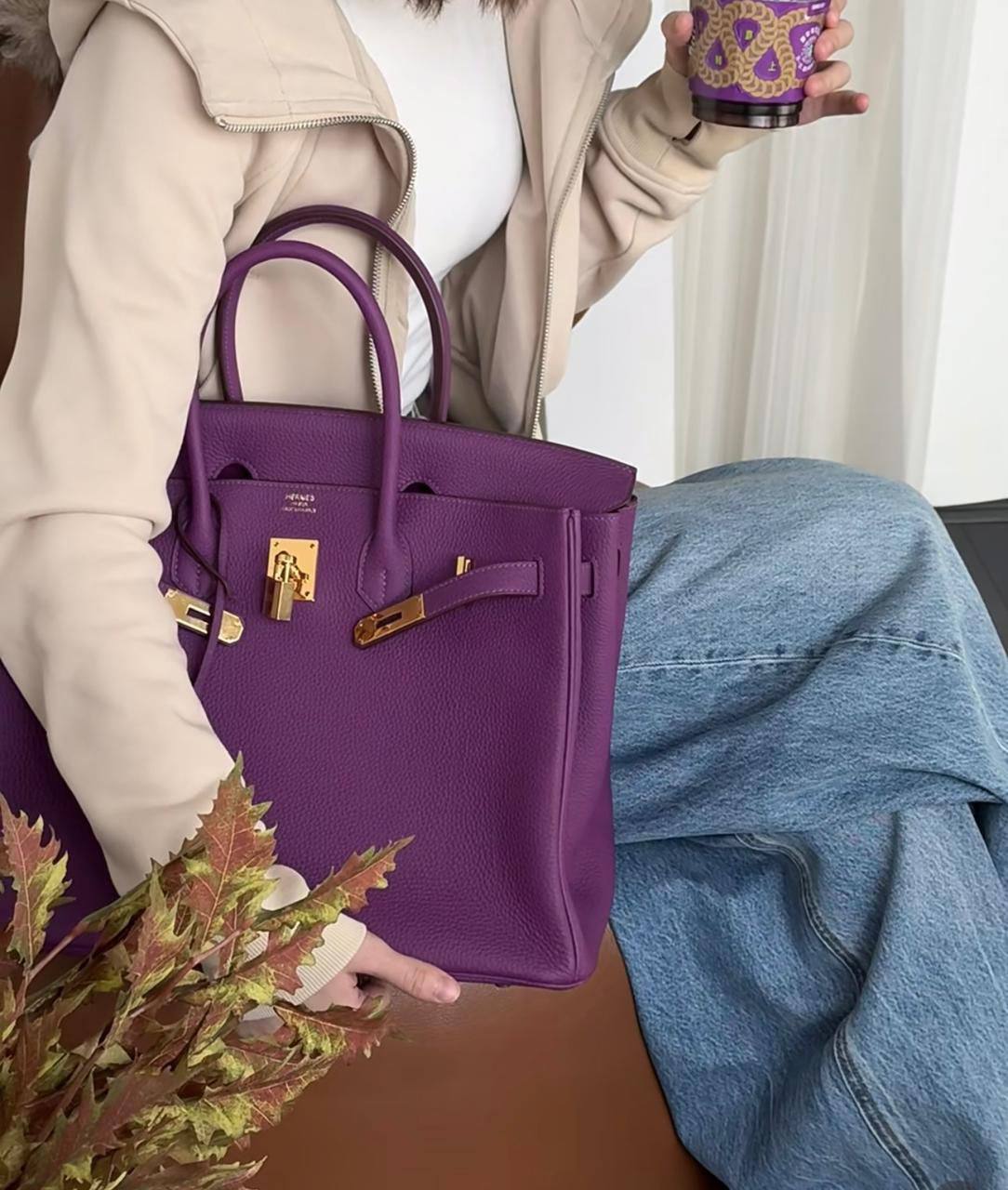 HERMES BIRKIN 
35CM 
GOOD QUALITY 
120 dhs✅

Zain295
♥️♥️♥️