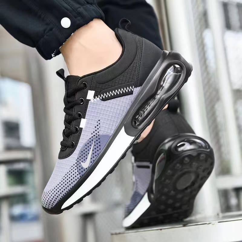 Nike
Size 39-46   
90 dhs🇦🇪

Zain163
♥️♥️♥️