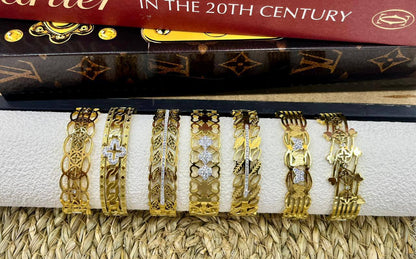 BANGLE’S
New Arrival 🍃
20 dhs🪙🌨️

Zain263
♥️♥️♥️