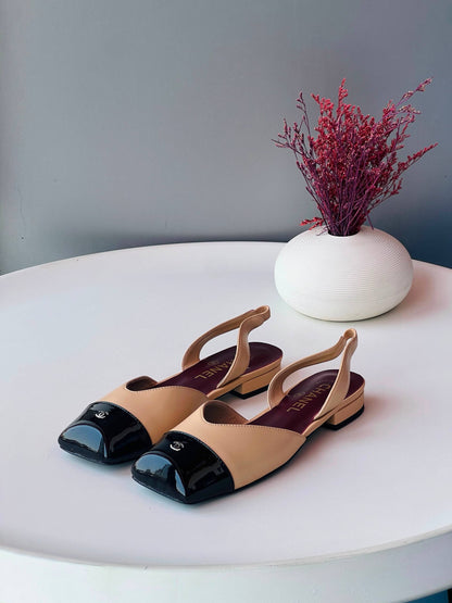 Chanel
Size 36-41
_Super master high quality_🪡
450 dhs✅

Zain176
♥️♥️♥️