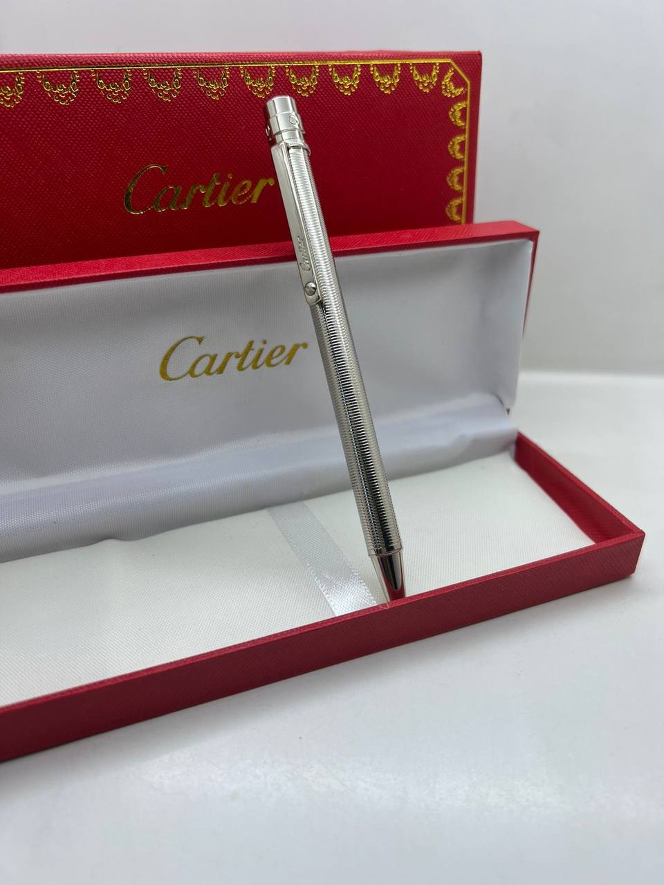Cartier
Pen
65 dhs✅

Zain182
♥️♥️♥️