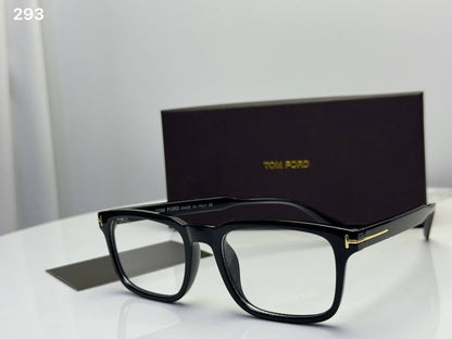 TomFord

55 DHS🇦🇪🇦🇪🇦🇪

Good quality 

Zain182
♥️♥️♥️
