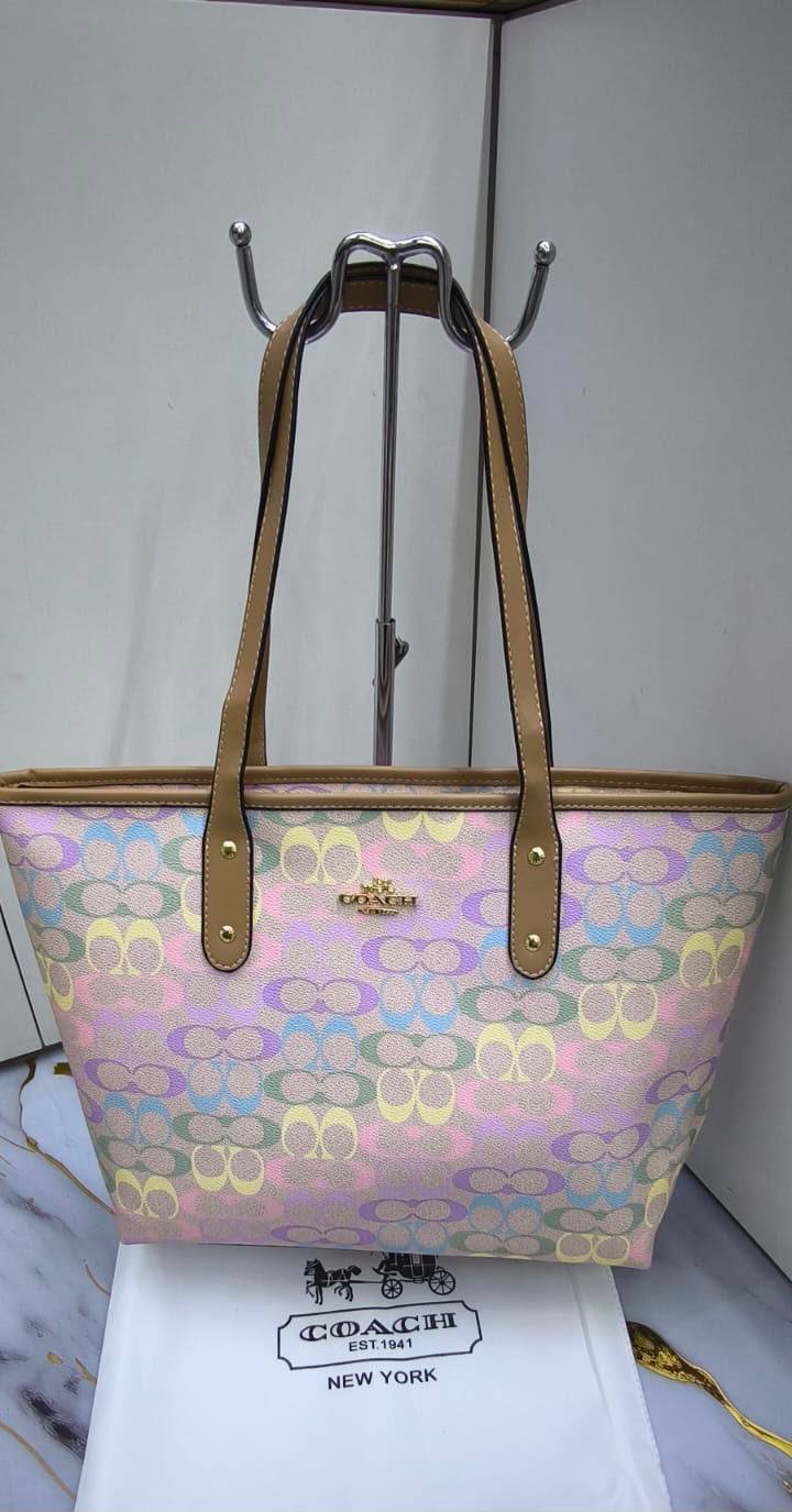 Coach
with box
100 dhs🇦🇪🇦🇪

Zain215
♥️♥️♥️