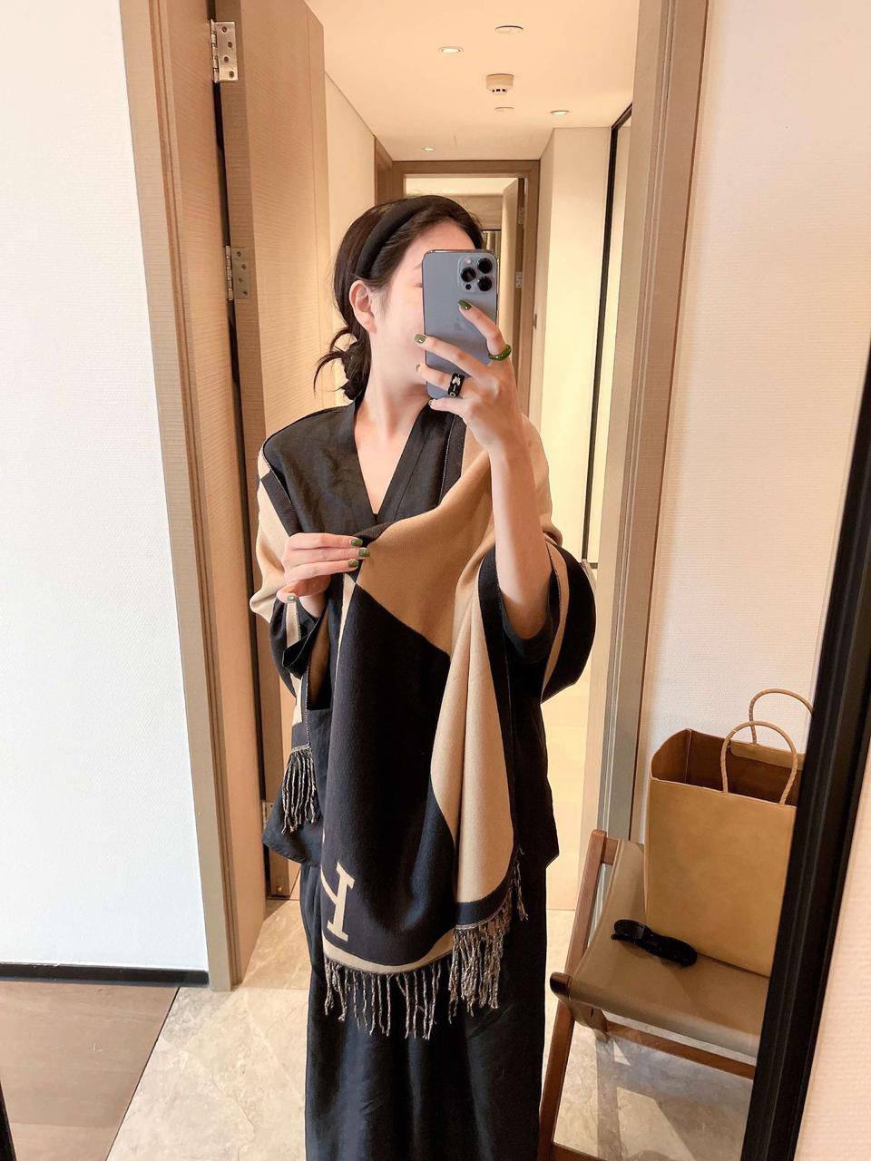 Coming new stock
Winter scarf 
45 dhs🪙🌨️

Zain93
♥️♥️♥️