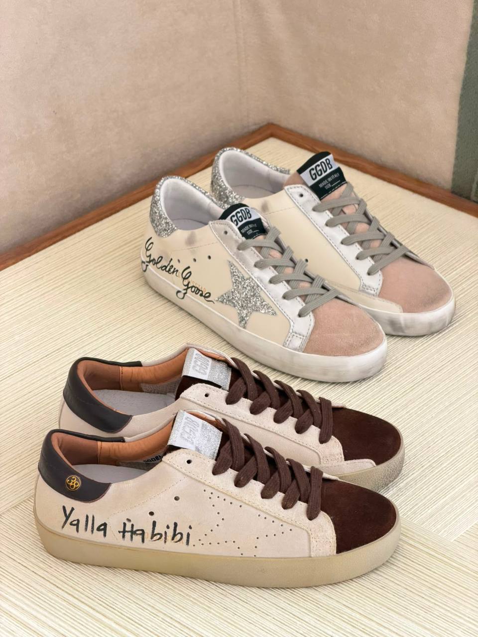 GOLDEN GOOSE 
QUALITY: SUPER MASTER 💥😍
SIZE:36 TO 41🥰

450 dhs🇦🇪🇦🇪

Zain319
♥️♥️♥️