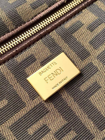 Fendi
Super Master 💓💓
For Price 👇 WhatsApp✅
0568585901 
0507557372
0552275751 Owner Zain 👌

Zain334
♥️♥️♥️
