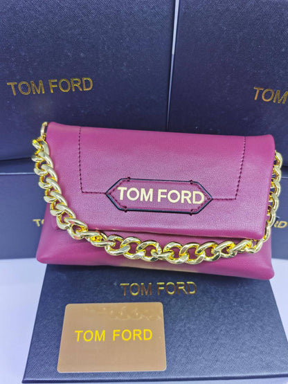 TOM FORD
90 dhs💓
Size 18 cm🌹🌹

Zain161
♥️♥️♥️