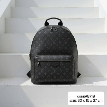 LOUIS VUITTON BAGPACK
ᴍᴀᴛᴛᴇ ʟᴇᴀᴛʜᴇʀ ᴍᴀᴛᴇʀɪᴀʟ
sɪᴢᴇ : 30 cm

75 dhs❣️

Zain31
♥️♥️♥️