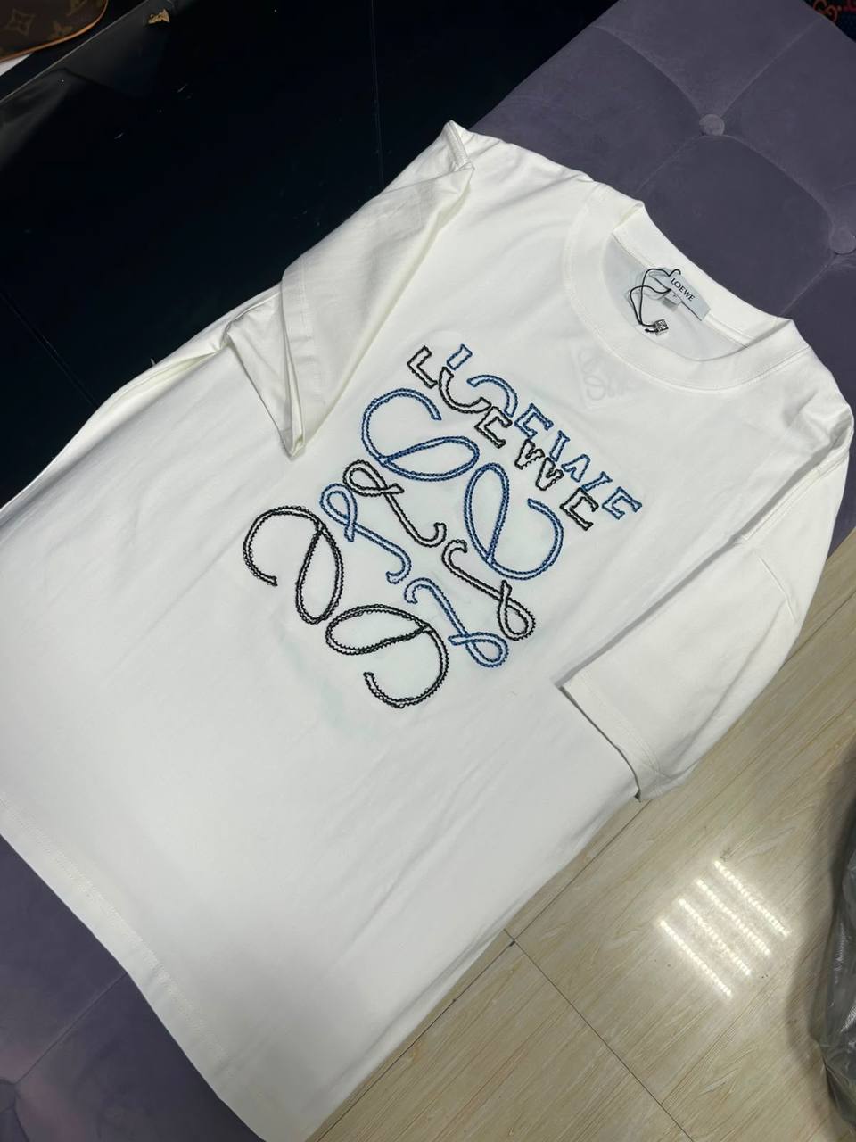 Cotton Tshirt Free size  
50 dhs✅

Zain17
♥️♥️♥️