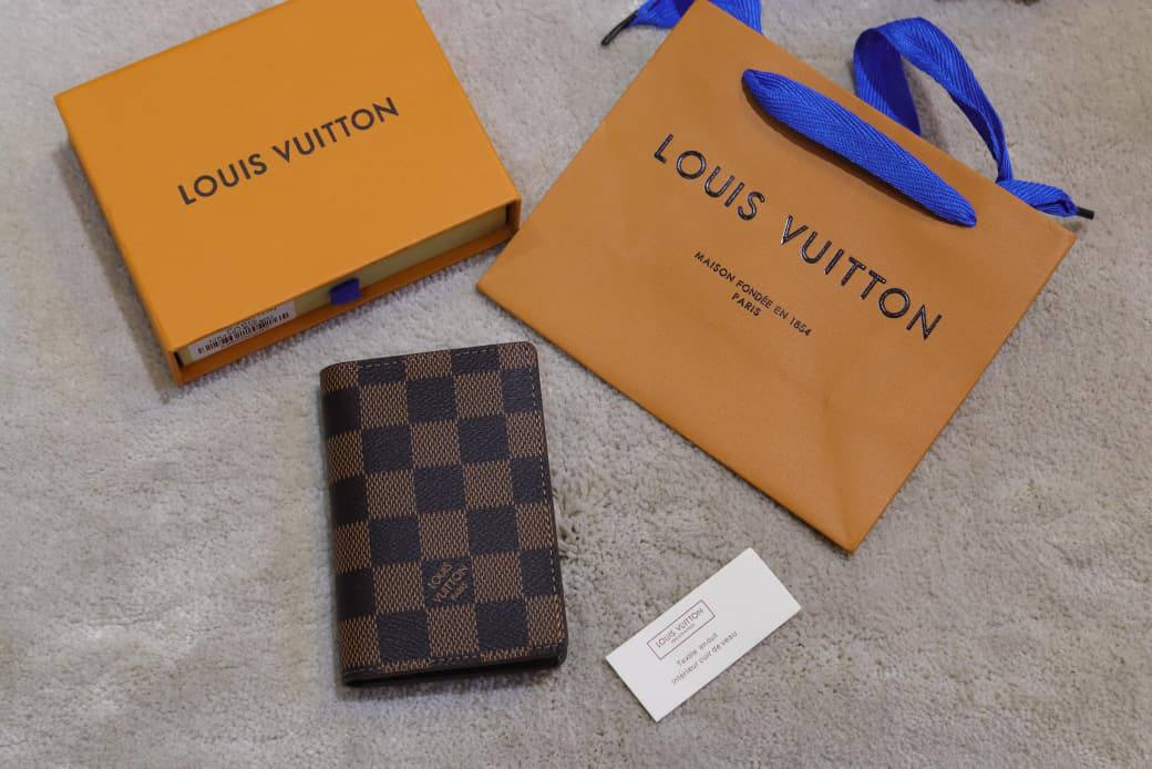 LV Wallet 
Master Quality
110 dhs🇦🇪🇦🇪

Zain33
♥️♥️♥️