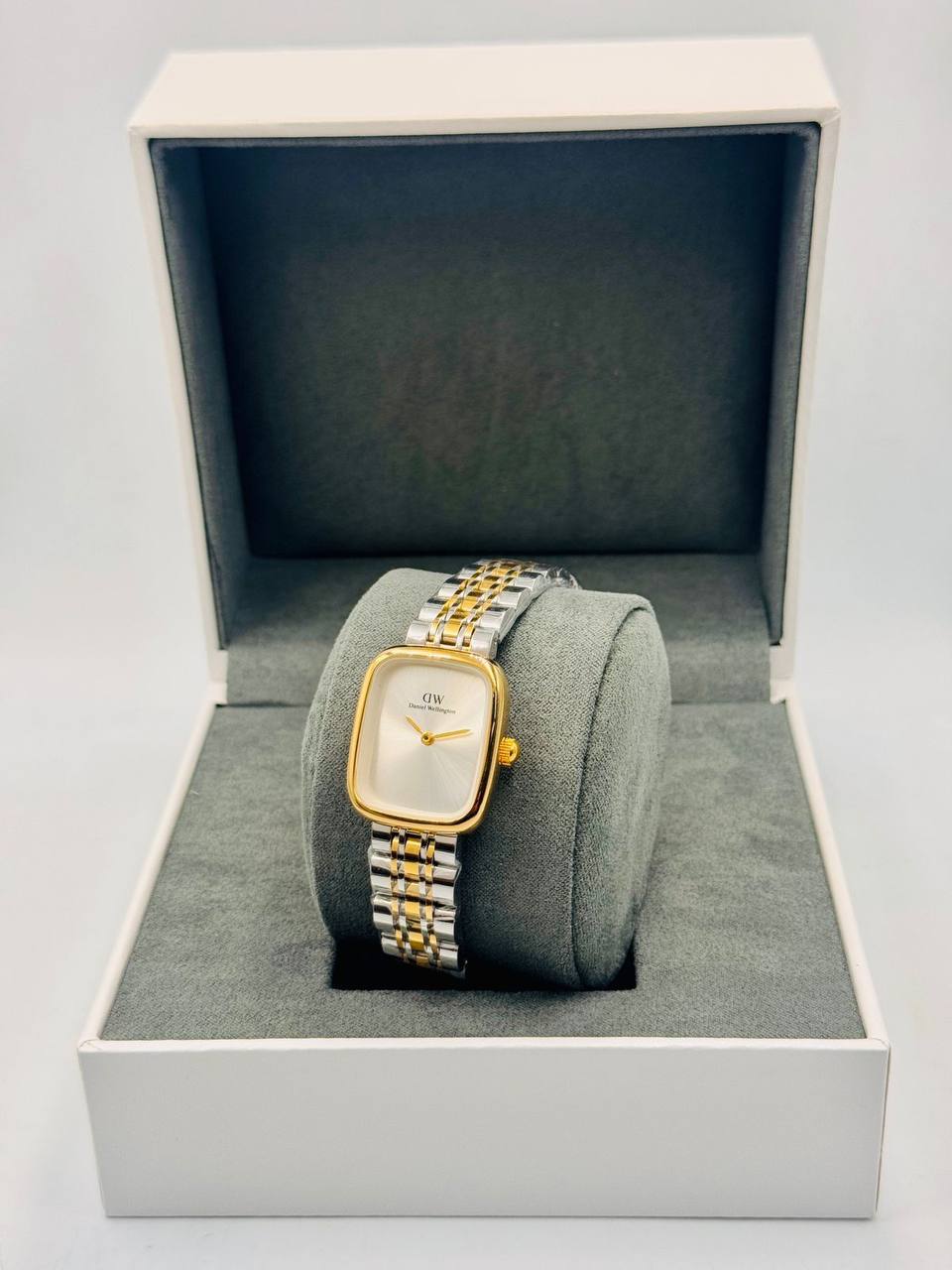 DW Ladies
*New Arrival*🔥
60 dhs✅

Zain08
♥️♥️♥️