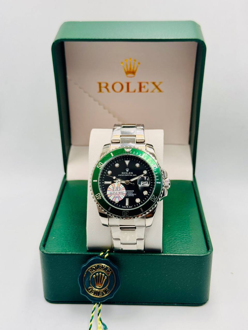 Rolex men
*New Arrival*🔥
55 dhs✅

Zain08
♥️♥️♥️