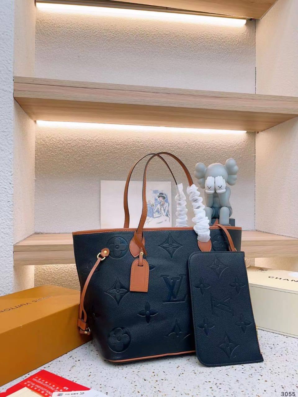 Lv 

Withbox

100 dhs🇦🇪🇦🇪

Zain235
♥️♥️♥️