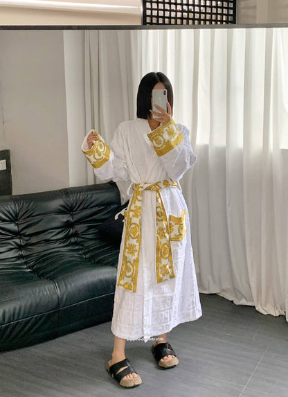 *New collections*                                                
VERSACE BATHROBE
*Super Master quality*
*Sizes:FREE SIZE*

750 dhs🇦🇪🇦🇪

Zain308
♥️♥️♥️