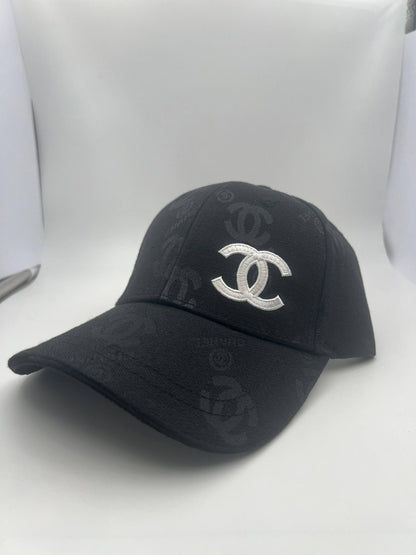Chanel
Caps 🧢
High quality 💯
40 dhs❣️

Zain273
♥️♥️♥️