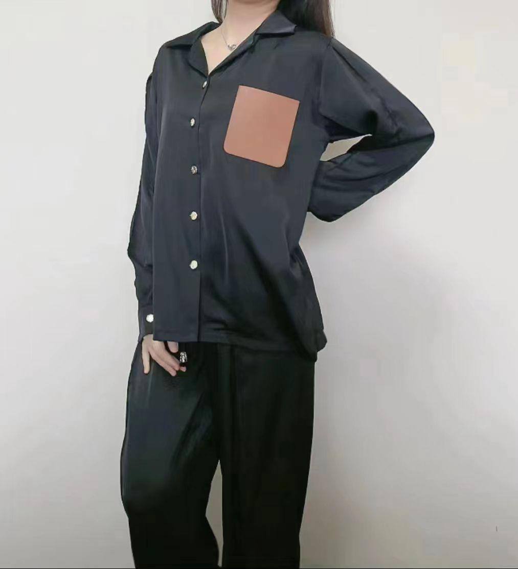 *New collections      
210 dhs🇦🇪🇦🇪
*good  quality  
*Sizes:S M L * 
*AVAILABLE NOW*🥰🛍️🛍️

Zain231
♥️♥️♥️