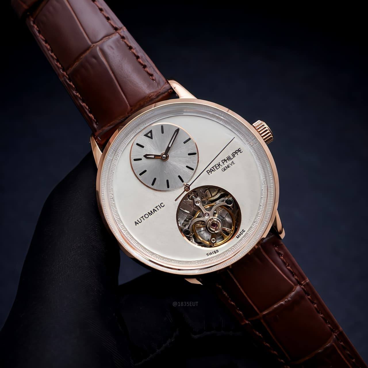 Patek philippe 
automatic turblon 
360 dhs✅

Zain78
♥️♥️♥️