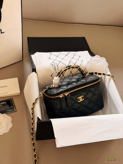 LV - Chanel
For Price 👇 WhatsApp✅
0568585901 
0507557372
0552275751 Owner Zain 👌

Zain10
♥️♥️♥️