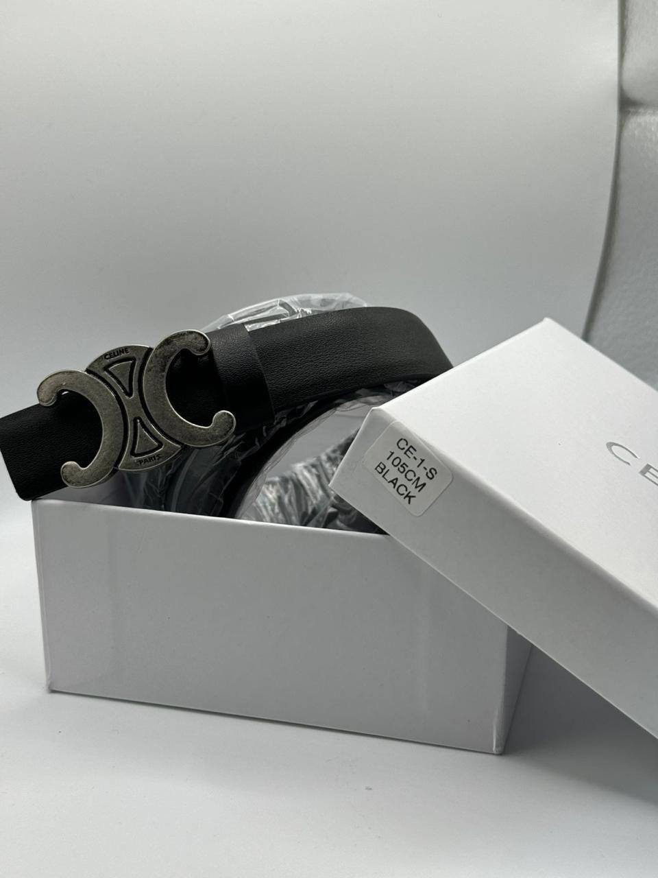 Ladies belt

With box 
🎁🎁🎁

40 dhs🪙🌨️

Zain93
♥️♥️♥️