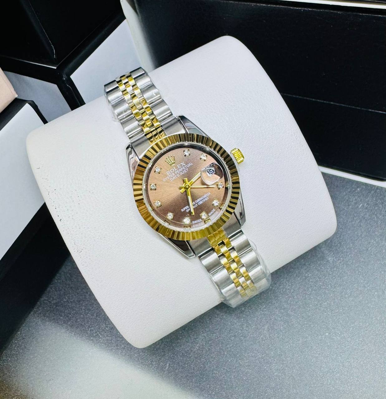 Rolex
60 dhs💓

Zain45
♥️♥️♥️