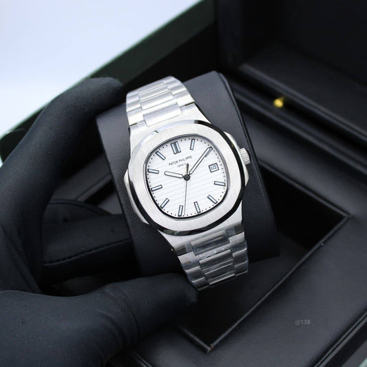 PATEK PHILIPPE MEN  AUTOMATIC

230 dhs🪙🌺

Zain58
♥️♥️♥️