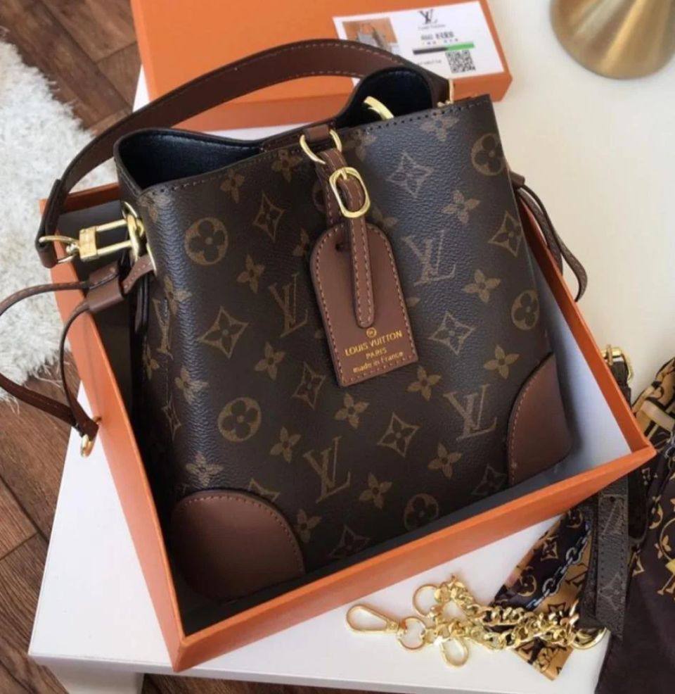 AVAILABLE
BAGS 
Fendi
Lv
Guccii

WITH BOX 🎁 
100 dhs🇦🇪🇦🇪


Zain169
♥️♥️♥️